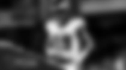 Free agent WR Golden Tate