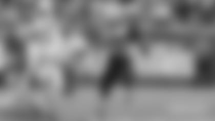 Patriots defensive back Marcus Jones (25).