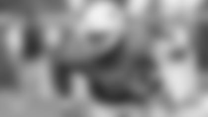 Texas running back Bijan Robinson (5).