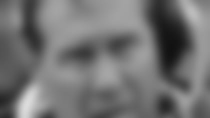 belichick_walking_sideline.jpg