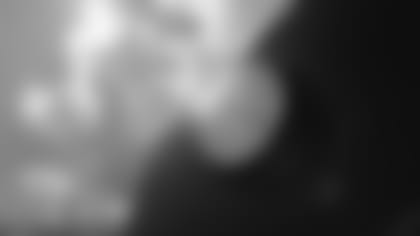 Game notes and records from Patriots PR.