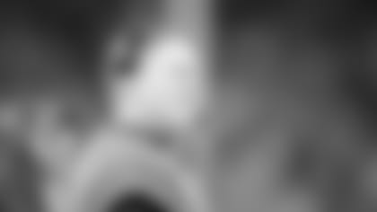 Reggie Bush: Seems Patriots will draft QB regardless if Brady 'gets mad'