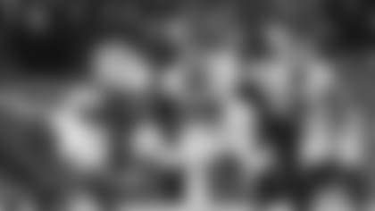 Georgia offensive lineman Broderick Jones (59).