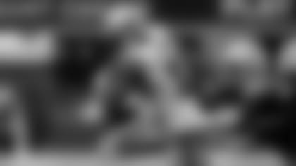 hollins-catch-w1-chargers-1st-qtr