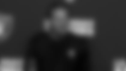 olson-thumb-presser-111121