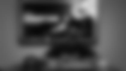 amik-signing-thumbnail-main