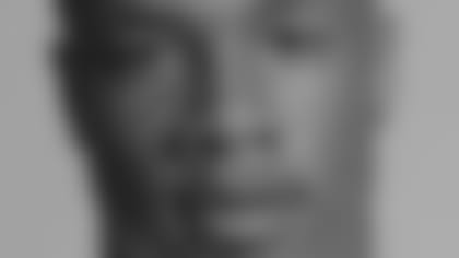 Alexander_Danario70x70.jpg