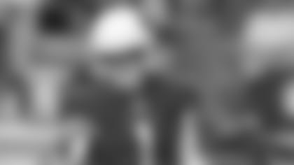 Arizona Cardinals kicker Matt McCrane (1) during the first half of an preseason NFL football game against the Los Angeles Chargers, Saturday, Aug. 11, 2018, in Glendale, Ariz. (AP Photo/Rick Scuteri)