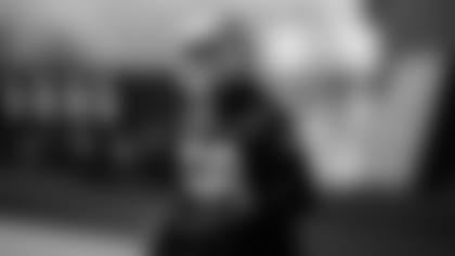 wilber-thumb-122921-signing