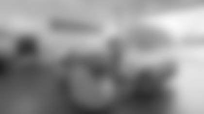 2023-draft-lab-page-carousel-4
