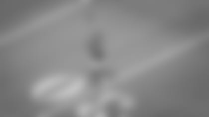 The Los Angeles Rams take on the San Francisco 49ers during Week 18 of the 2021 regular season.