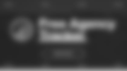 2022-free-agency-tracker-tile-16x9