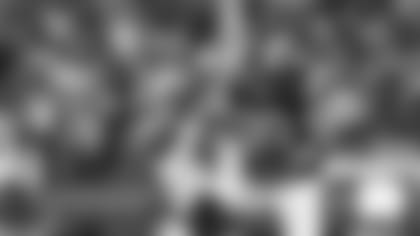 The Los Angeles Rams take on the San Francisco 49ers during Week 18 of the 2021 regular season.