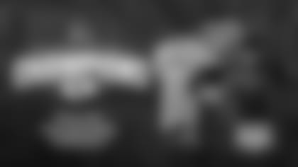 220213-SBchamps-merch-16x9