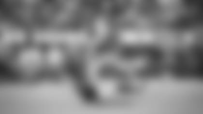 Wide Receiver (10) Cooper Kupp of the Los Angeles Rams catches a pass and runs against the Chicago Bears during the Rams 34-14 victory in an NFL Week 1 game, Sunday, September 12, 2021, in Inglewood, Calif. (Jeff Lewis/LA Rams)