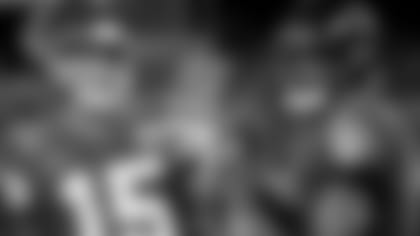 Left: Patrick Mahomes; Right: Lamar Jackson