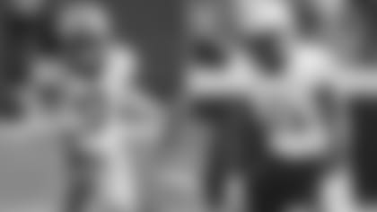 Left: Minnesota WR Rashod Bateman; Right: Tulsa LB Zaven Collins