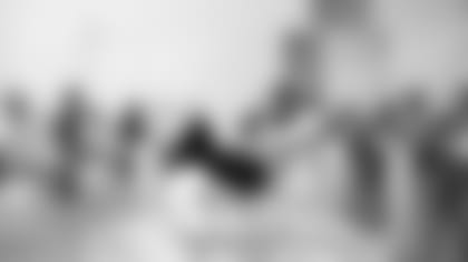 OLB Daelin Hayes and his mother La Keisha Neal