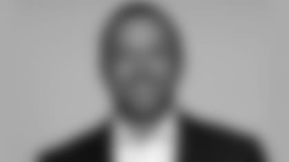 Sashi Brown Headshot 2022