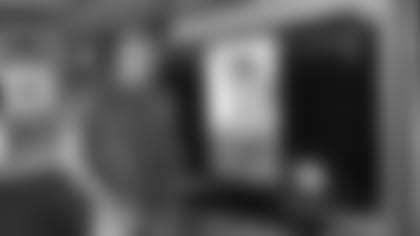 Commissioner Goodell calls [Baltimore Ravens](https://www.facebook.com/baltimoreravens/) fan Dr. Hazim El-Haddad to thank him for his work on the frontlines and surprises him with tickets to Super Bowl LV.