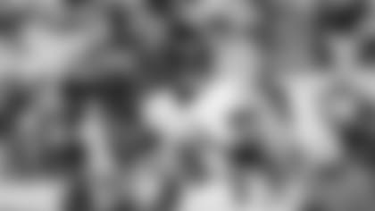 QB Lamar Jackson against the Pittsburgh Steelers at Heinz Field on Sunday, December 5, 2021.