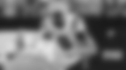 Instant-Reaction-Patrick-Queen