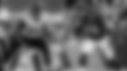 Left: G Tyre Phillips; Right: T Ronnie Stanley