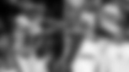 031019_WhosOutThereWideReceiverst