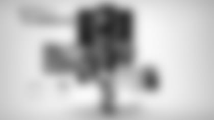 Week 6 Uniform Graphic-web