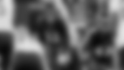 Eric Weddle and the Baltimore Ravens against the Cleveland Browns at M&T Bank Stadium on December 31, 2018 in Baltimore, MD.