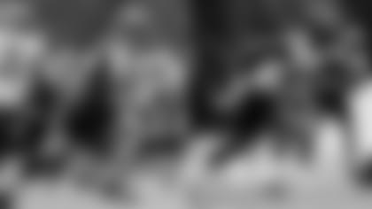 (From left to right) TE Josh Oliver & OLB Daelin Hayes