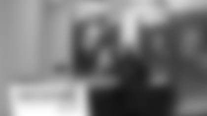 111519_SociaLight