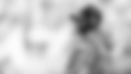 Ravens WR Coach Tee Martin