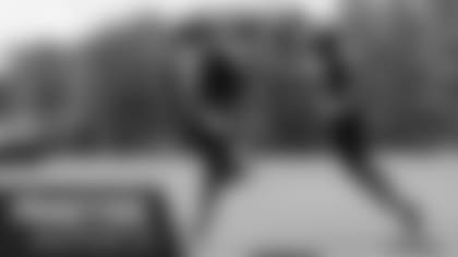 WR Rashod Bateman practices during Ravens minicamp.