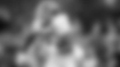 chris-thompson-training-camp-073118