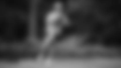 Taylor Heinicke drops back to make a pass during the Washington Football Team's practice on