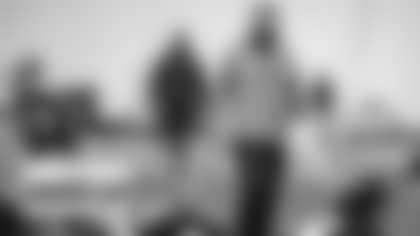 Head coach Ron Rivera walks around during Washington Football Team practice on Dec. 25, 2020. (Emilee Fails/Washington Football Team)