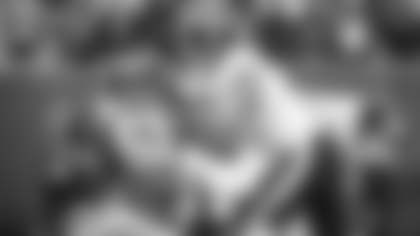 Sam Cosmi blocks a New York Giants defender during the Washington Football Team's Week 18 game. (Emilee Fails/Washington Football Team)