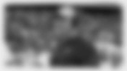 kevin_o'connell_feature_brush-centerpiece