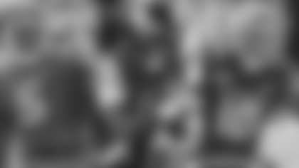 Henry_CRod_Jones_rookie_signings