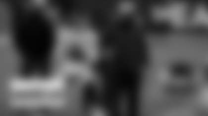 Alex Smith goes through warmups before the Washington Football Team's game against the Philadelphia Eagles. (Washington Football Team)