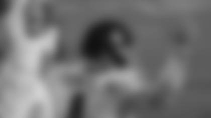 Taylor Heinicke celebrates his eight-yard rushing touchdown during the Washington Football Team's game against the Tampa Bay Buccaneers. (Amanda Bowen/NFL)