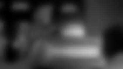 Ha Ha Clinton-Dix-podium-2560