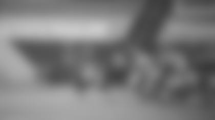 Quarterback Alex Smith escapes the pocket during the Washington Football Team's 30-10 loss to the Los Angeles Rams on Oct. 11, 2020. (Elijah Walter Griffin Sr./Washington Football Team)