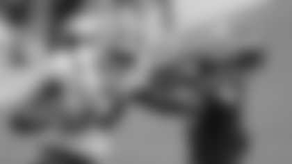 Florida tight end Kyle Pitts (84) tires to get past Georgia defensive back Lewis Cine (16) after a reception during the first half of an NCAA college football game, Saturday, Nov. 7, 2020, in Jacksonville, Fla. (AP Photo/John Raoux)