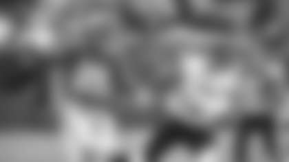 Terry McLaurin steps out of bounds after grabbing a 40-yard reception during the Washington Football Team's Week 18 game against the New York Giants. (Emilee Fails/Washington Football Team)