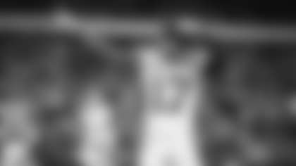 Terry McLaurin celebrates a first during after making a catch during the Washington Football Team's game against the Philadelphia Eagles. (Emilee Fails/Washington Football Team)