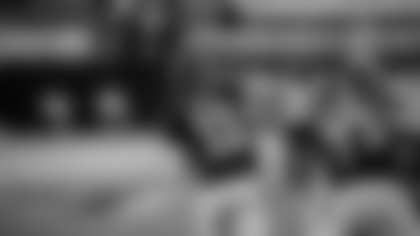 Quarterback Alex Smith attempts a pass during the Washington Football Team's game against the New York Giants on Nov. 8, 2020. (Elijah Walter Griffin Sr./Washington Football Team)