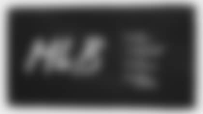 2019_roster_middle_linebackers_brush-centerpiece