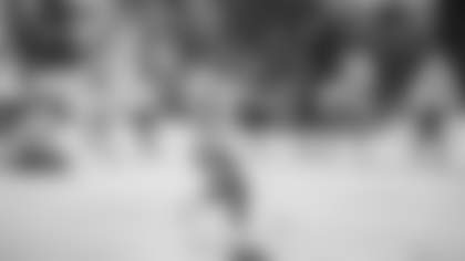 Isaiah Wright catches a pass during training camp. (Elijah Walter Griffen Sr./Washington Football Team)